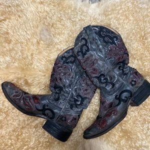 Corral cowboy boots